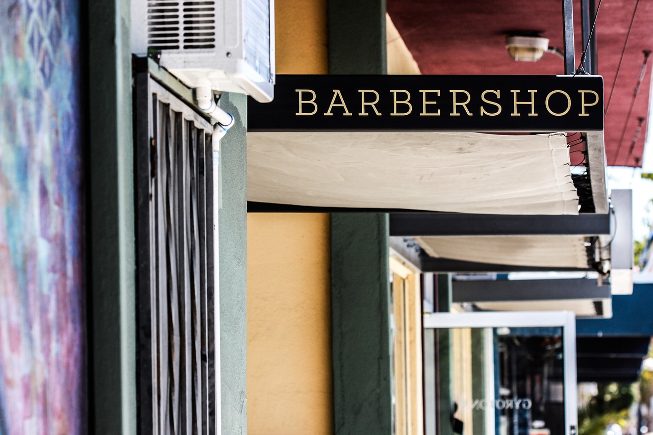 Tekuni Bisnis Barbershop 6 Cara Ini! Dijamin Sukses Tekuni Bisnis Barbershop 6 Cara Ini! Dijamin Sukses