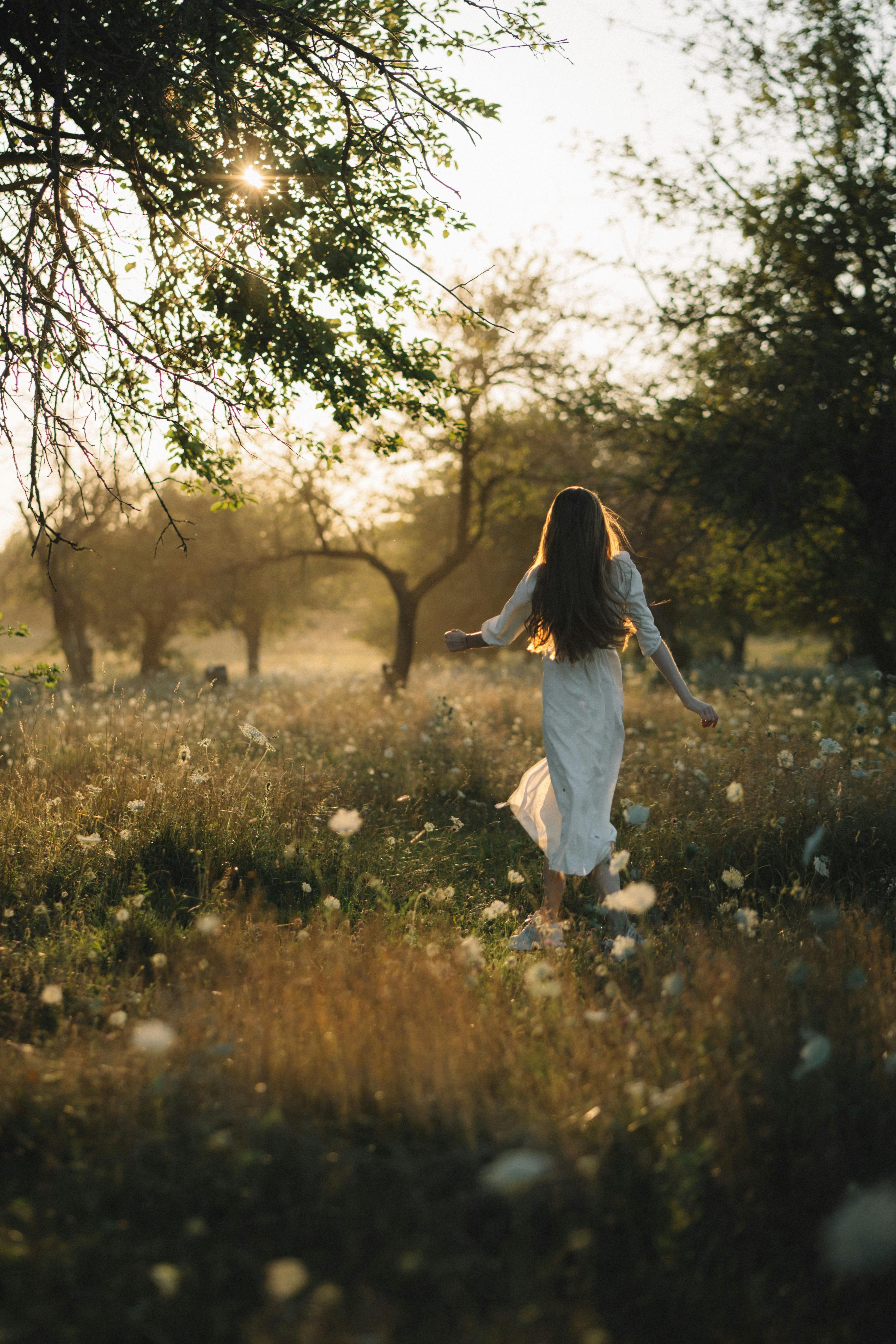 Mindful Walking, Jalan Kaki yang Bisa Menjaga Kesehatan Mental